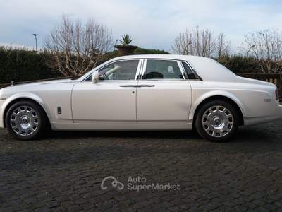 Rolls Royce Phantom  Bianco usata Roma
