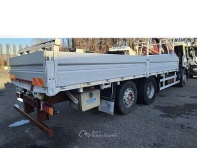 Renault Master V I 22AxA8 Cassonato con Gru Bianco usata Roma