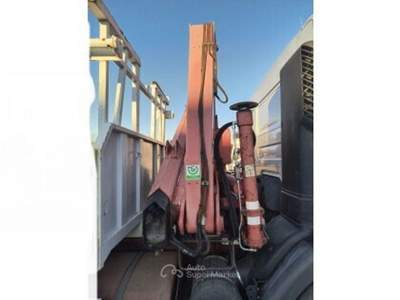 Renault Master V I 22AxA8 Cassonato con Gru Bianco usata Roma