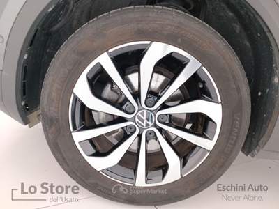 Volkswagen T-Roc 1.0 tsi style 110cv Grigio usata Pisa