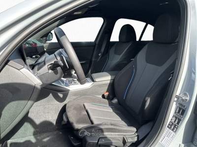 BMW Serie 3 320 BMW 320i xDrive M-Sport PRO 184cv PREMIUM SELECTION PLUS Bianco usata Roma
