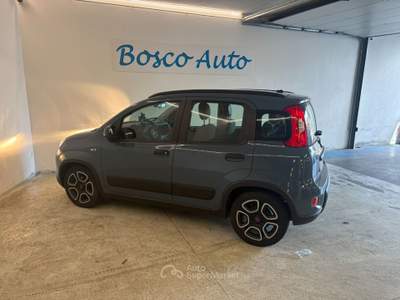 Fiat Panda Panda 1.0 firefly hybrid Cross s&amp;s 70cv 5p.ti Grigio usata Borgo San Dalmazzo