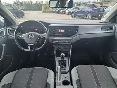 Volkswagen Polo - 2018 R-LINE Grigio usata ANDRIA