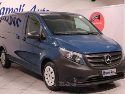 Mercedes-Benz Vito  Blu/Azzurro usata Carlentini