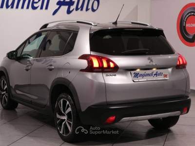 Peugeot 2008 1.5 bluehdi Allure s&s 100cv 5marce Grigio usata Carlentini