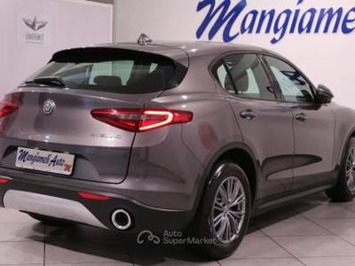 Alfa Romeo Stelvio 2.2 t Business Q4 190cv auto Grigio usata Carlentini
