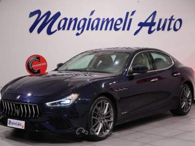 Maserati Ghibli 3.0 V6 ds 250cv auto my17 Blu/Azzurro usata Carlentini