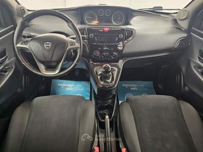 Lancia Ypsilon 5 porte S&S Platinum - NeoPatentati Beige usata TORINO