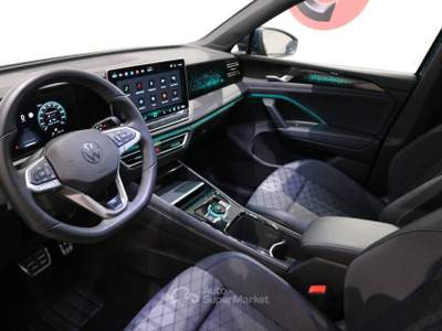 Volkswagen Tiguan 2.0 tdi R-Line 150cv dsg Blu/Azzurro usata Carlentini