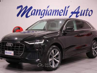 Audi Q8 50 3.0 tdi mhev quattro tiptronic Nero usata Carlentini