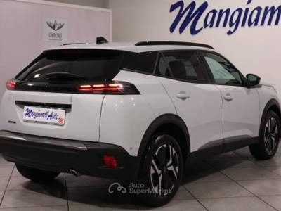 Peugeot 2008 1.5 bluehdi Allure s&s 130cv eat8 Bianco usata Carlentini