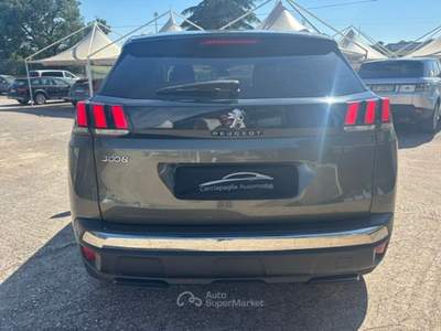 Peugeot 3008 CV S&S EAT8 2019 Grigio usata Santeramo in Colle