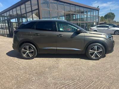 Peugeot 3008 CV S&S EAT8 2019 Grigio usata Santeramo in Colle