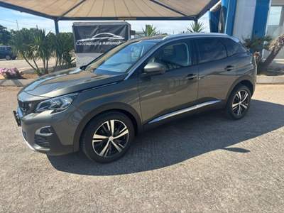 Peugeot 3008 CV S&S EAT8 2019 Grigio usata Santeramo in Colle