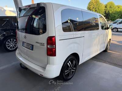 Toyota Proace Verso 2.0 D-4D L1 Luxury 8 posti Bianco usata Pianiga