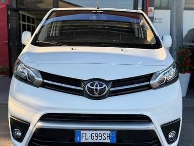 Toyota Proace Verso 2.0 D-4D L1 Luxury 8 posti Bianco usata Pianiga