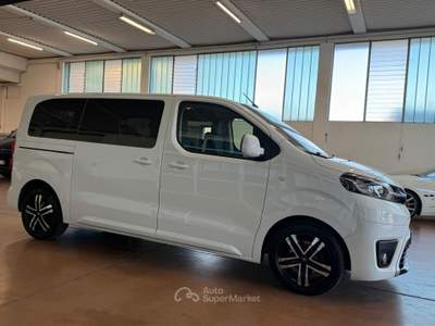Toyota Proace Verso 2.0 D-4D L1 Luxury 8 posti Bianco usata Pianiga