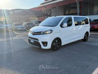 Toyota Proace Verso 2.0 D-4D L1 Luxury 8 posti Bianco usata Pianiga