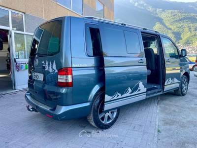 Volkswagen Transporter T5 allestito camper Blu/Azzurro usata Ardenno