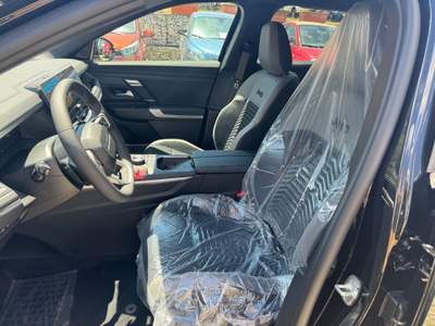 Jeep Compass New Compass 1.2cc E-Hybrid 145cv Edct6 First Edition Nero usata Pozzuoli