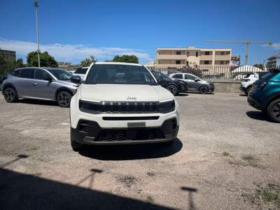 Jeep Avenger Jeep Avenger e-Hybrid Longitude 1.2 110cv DCT MHEV Bianco usata Mondragone