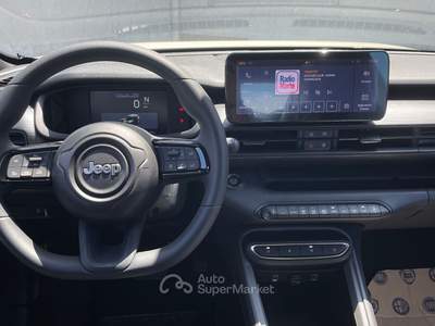 Jeep Avenger Jeep Avenger e-Hybrid Longitude 1.2 110cv DCT MHEV Bianco usata Mondragone