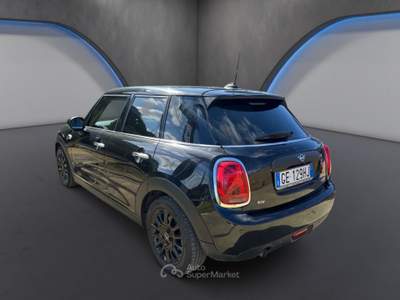 MINI Clubman One 1.5cc 75cv 5 Porte Baker Street Nero usata Pozzuoli