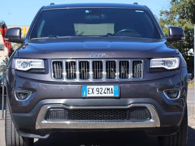 Jeep Grand Cherokee WK2 LIMITED ZF8+8 TUTTI SERVICE JEEP Grigio usata Trevignano Romano