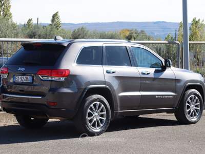 Jeep Grand Cherokee WK2 LIMITED ZF8+8 TUTTI SERVICE JEEP Grigio usata Trevignano Romano