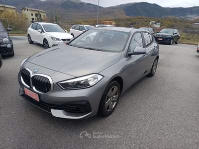 BMW Serie 1 116d BUSINESS ADVANTAGE AUTO 116cv Grigio usata Isernia