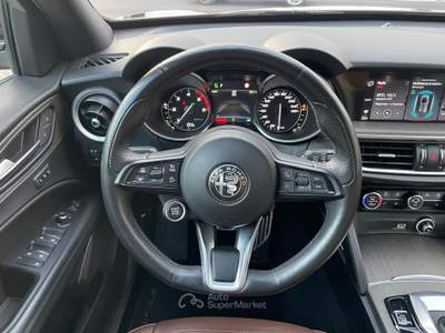 Alfa Romeo Stelvio 2.2 Turbodiesel TI 210 CV Q4 Nero usata Pollena Trocchia