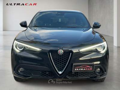 Alfa Romeo Stelvio 2.2 Turbodiesel TI 210 CV Q4 Nero usata Pollena Trocchia