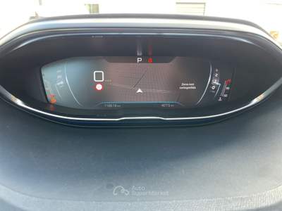 Peugeot 3008 S&S EAT8 Allure Rosso usata Pollena Trocchia