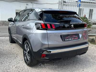 Peugeot 3008 S&S EAT8 Allure Pack Grigio usata Pollena Trocchia