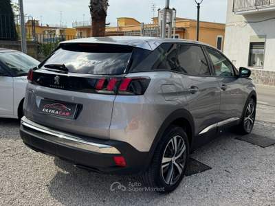 Peugeot 3008 S&S EAT8 Allure Pack Grigio usata Pollena Trocchia