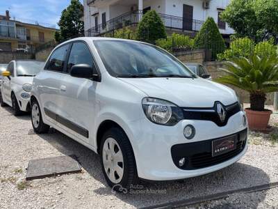 Renault Twingo 1.0 70 cv Life Bianco usata Pollena Trocchia
