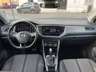 Volkswagen T-Roc SCR 150 CV DSG Advanced Grigio usata Pollena Trocchia