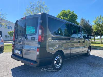 Opel Vivaro Opel Vivaro Biturbo 9 posti passo lungo full optional Grigio usata Fano