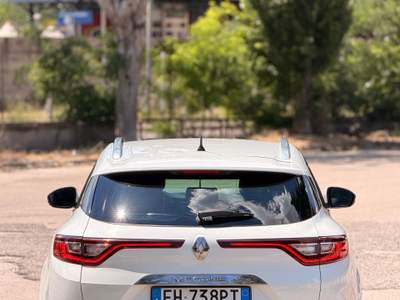 Renault Mégane Consumo poco fai 20km al litro Bianco usata Pignataro Maggiore