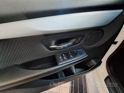 BMW Serie 2 Active Tourer 214d BASSI CONSUMI e guidabile anche da NEOPATENTATI Bianco usata San Pietro in Cariano