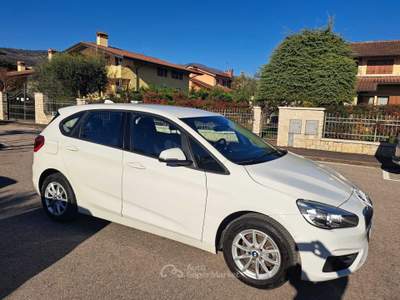 BMW Serie 2 Active Tourer 214d BASSI CONSUMI e guidabile anche da NEOPATENTATI Bianco usata San Pietro in Cariano