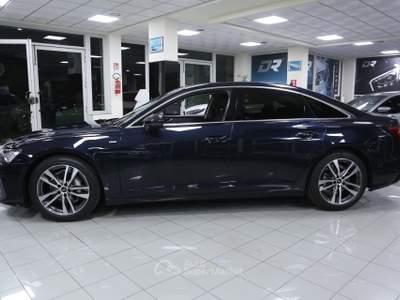 Audi A6 40 2.0 TDI quattro 204 cv mhev S tronic S line edition Blu/Azzurro usata Modica