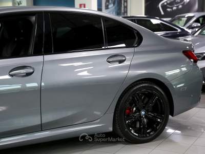 BMW Serie 3 320d 320d 48V mhev xDrive Msport Pro auto Grigio usata Modica