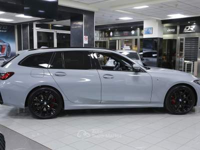 BMW Serie 3 320d 320d 48V mhev xDrive Touring Msport Pro auto Grigio usata Modica