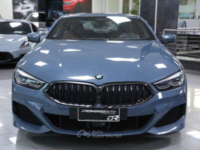 BMW Serie 8 840d 840d Coupé 48V mhev xDrive Msport Individual Composition auto Blu/Azzurro usata Modica