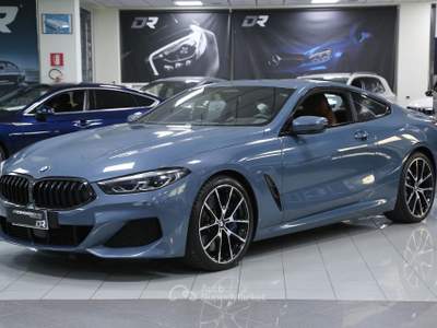 BMW Serie 8 840d 840d Coupé 48V mhev xDrive Msport Individual Composition auto Blu/Azzurro usata Modica