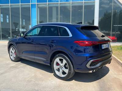 Audi Q5 TDI 150 kW mHEV+ S tronic quattro line edition Blu/Azzurro usata Gela