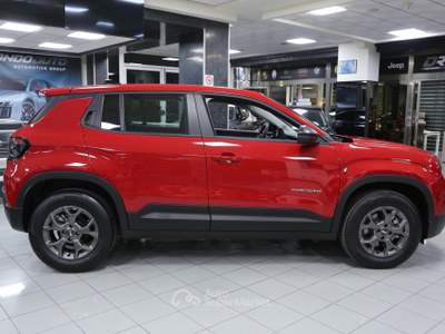 Jeep Avenger 110 cv MHEV Longitude DTC_NUOVA KM0 Rosso usata Modica