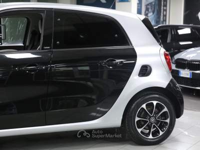 Smart ForFour 70 1.0 Passion Nero usata Modica