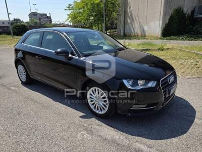 Audi A3 AUDI A3 1.6 TDI clean diesel Attraction Nero usata Gallarate